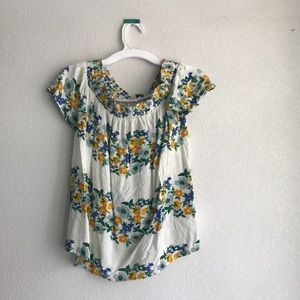 Beautiful floral off the shoulder top!